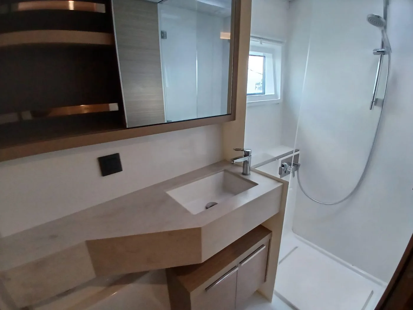 An en-suite head aboard C U Sailing II with separate shower