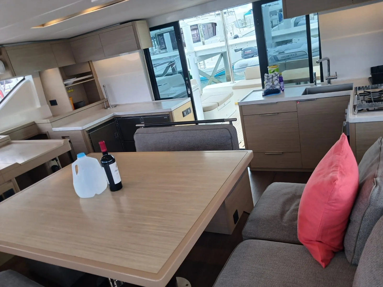 The saloon of Sapphire Seas looking aft to the cockpit